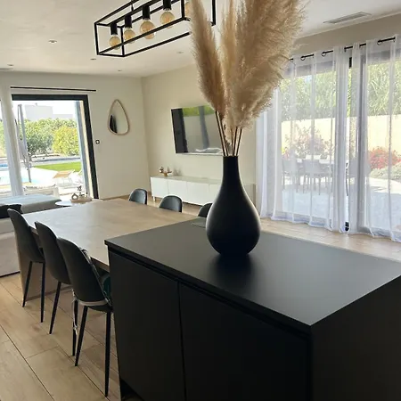 La Du Soleil Villa